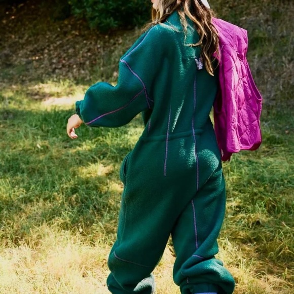 Free People Hit The Slopes Fleece Jumpsuit Emerald Green Pink Zipper - Picture 2 of 8